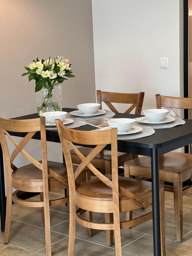 Party Avangarde Apartments City Center 莱鲍 外观 照片